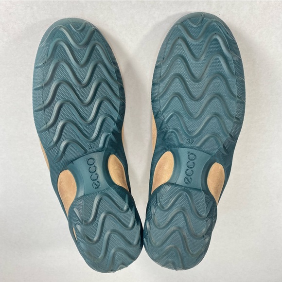 Ecco Minimalist Leather Reflective Hiking Walking Shoes, Women’s 37 EU/ 6-6.5 US - Picture 16 of 16